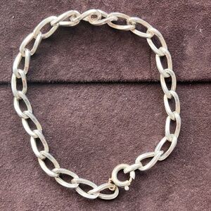 VINTAGE STERLING SILVER CHAIN BRACELET